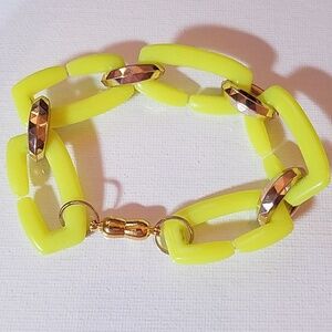 Summer Yellow Magnet Clousure Bracelet 7"